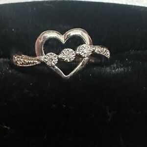 Leroy’s Jeweler Heart Ring with 3 diamonds, size 5